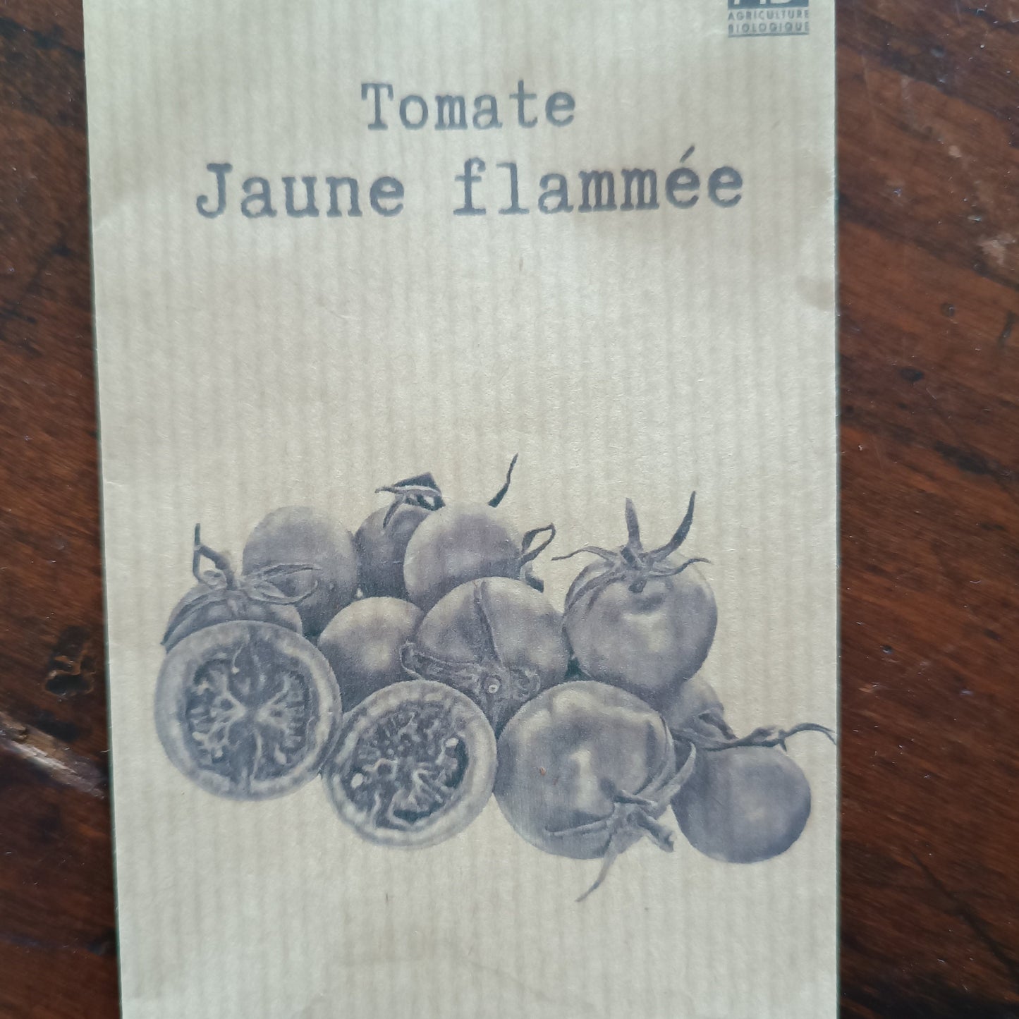 Tomate jaune flammée